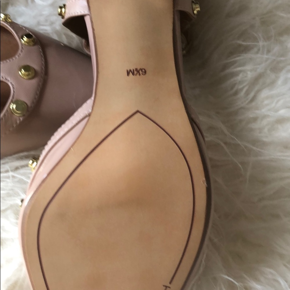 Shoes - Picture 2 of 2